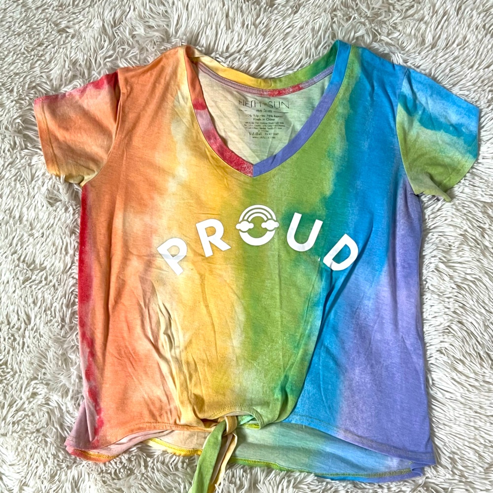 Fifth Sun Women’s Medium Rainbow Tie-Dye Proud V-Neck Ring Tie Tee